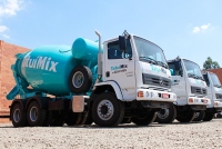 Caminhão de concreto usinado para sua obra